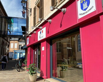 Accueil de la mairie de Chateauneuf en Thymerais